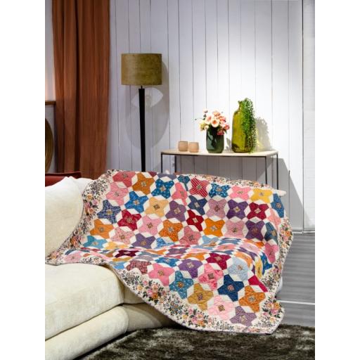 EllenJayneQuilt_ShirleyLodington_176-x-192-cm.jpg